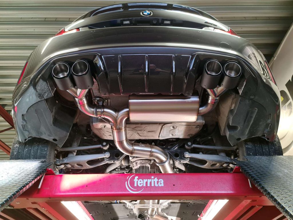 BMW M2 showroom ferrita sweden