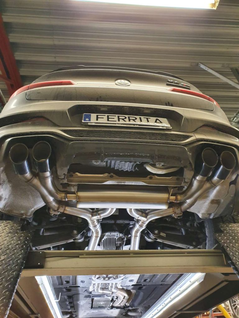 BMW X4 showroom ferrita sweden